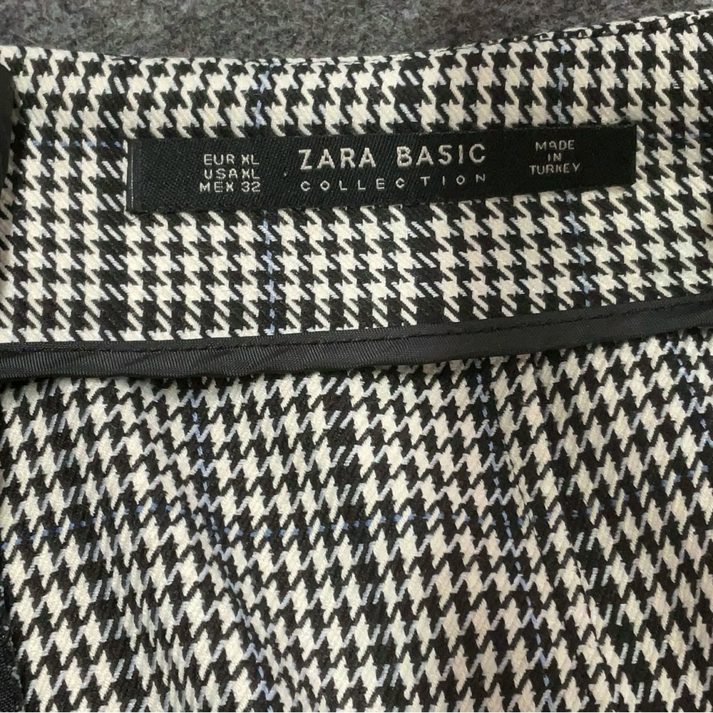 Zara Monochrome Checkered Pencil Skirt - Picture 3 of 5